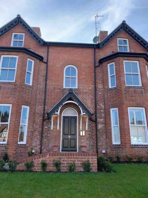 Boutique Luxury Apartment, High St, Henley-In-Arden Eksteriør billede